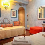 - Nautico Hotel