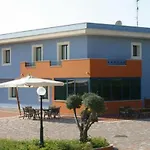 - Nautico